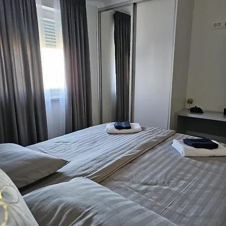 Lanima Lux
